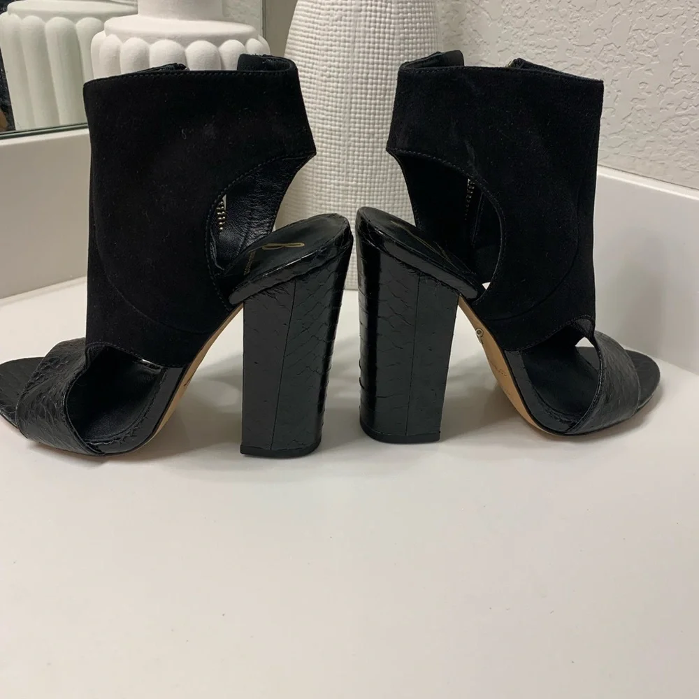 Brian Atwood Biella Heels - Picture 2 of 9